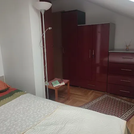 Jana Lägenhet Veliko Gradište